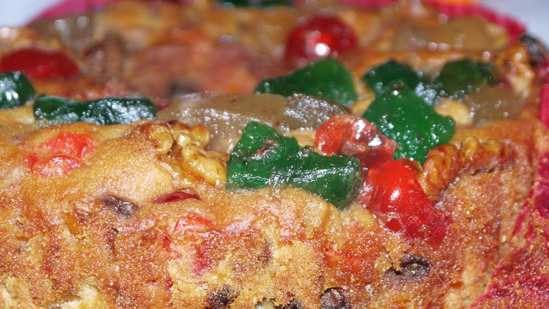 Illustration for article titled Fruit Cake: The Snacktaku Review